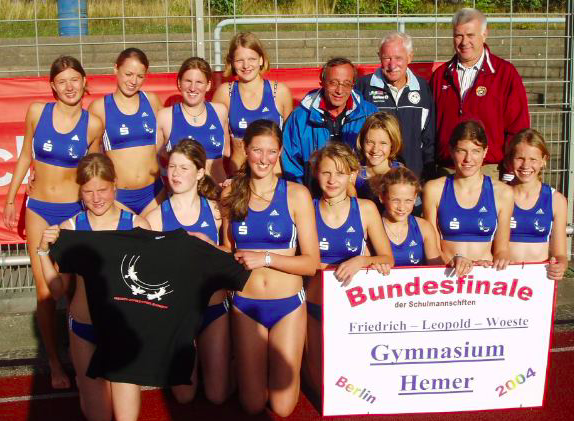 Die Woeste-Leichtathletinnen im Berliner Mommsenstadion